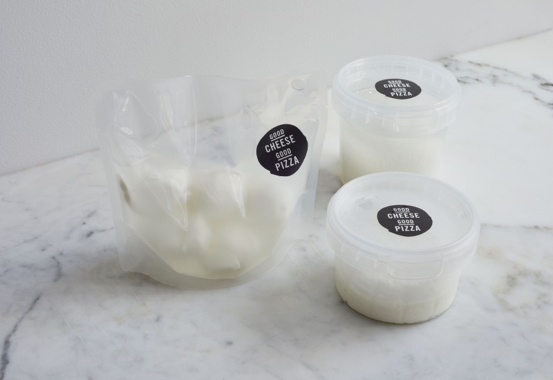【GOOD CHEESE GOOD PIZZA】できたてチーズを数量限定で販売開始!